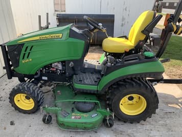 Main image John Deere 1025R